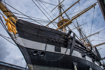 The frigate Jylland with the golden figurehead  and anchor © Stig Alenas