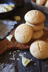 Coconut cookies with white chocolate