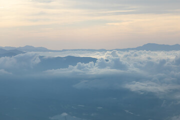 夏の甘利山からの雲海
