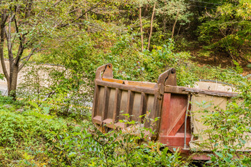 Tailgate of dump truck