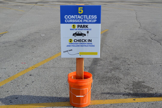 Contactless Curbside Pickup Signage Parking Lot