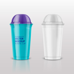 Empty clear plastic disposable cup with dome lid for cold beverage - soda, ice tea or coffee, cocktail, milkshake, juice. 450 ml. Realistic packaging mockup template. Front view. Vector illustration.