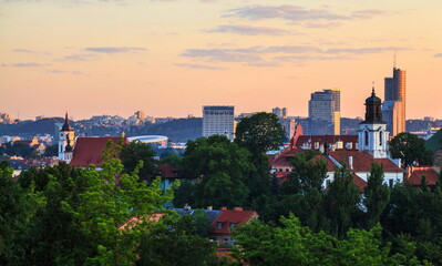 Fototapeta na wymiar Sunrise in Vilnius