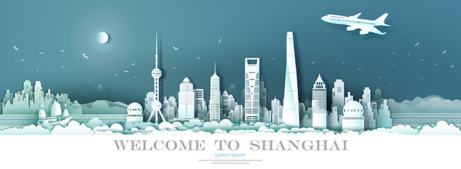 Fototapeta premium Travel Landmark China downtown Shanghai with seascape background.