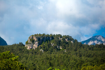 Fototapeta premium The ancient city of Trebenna in the mountains of Turkey.