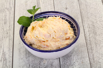 Curd with dry apricot
