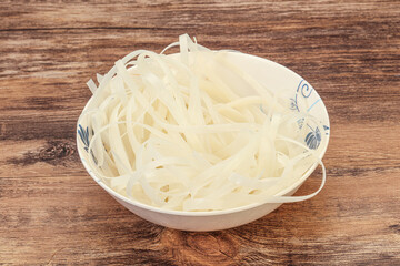 Boiled rice noodle for cooking