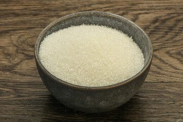 White sugar in the bowl