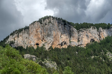Fototapeta na wymiar Paysage de montagne des Alpes dans le Parc du Mercantour - Alps mountain landscape in the Mercantour Park