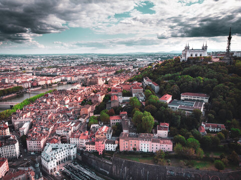 「Vieux-Lyon」の画像 - 9,883 件の Stock 写真、ベクターおよびビデオ | Adobe Stock