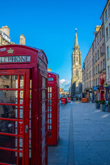 Fototapeta na wymiar red telephone boxes on Royal Mile in Edinburgh