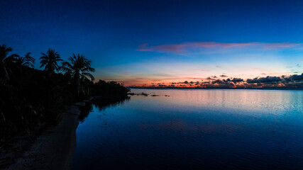 Fototapeta na wymiar ヤップ島の浜辺の夕暮れ。ミクロネシア連邦共和国。ドローン空撮