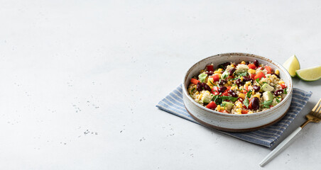 salad quinoa beans