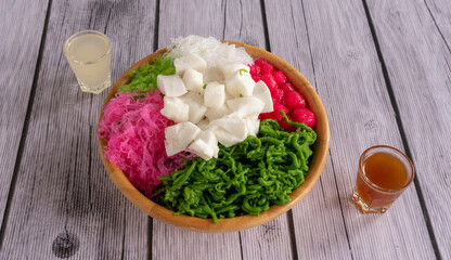 Thai Desserts and Salads 