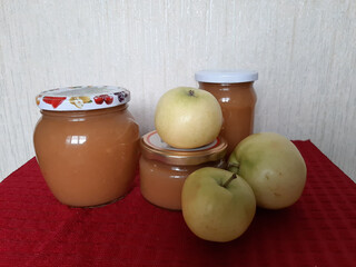 apples and apple juice