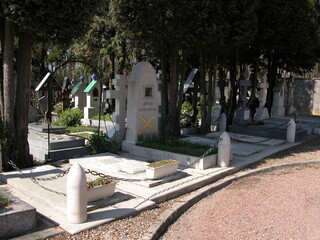 Сimetière communal de Sainte-Geneviève-des-Bois, Paris region, France, 2005 (19)