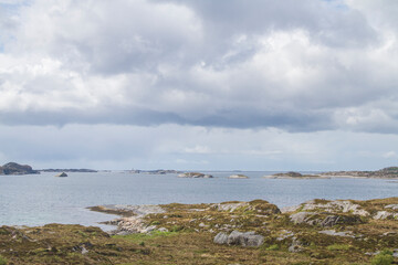 Norwegische Landschaft an der Atlantikstraße