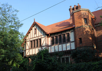 Fototapeta na wymiar Old house Tudor architecture