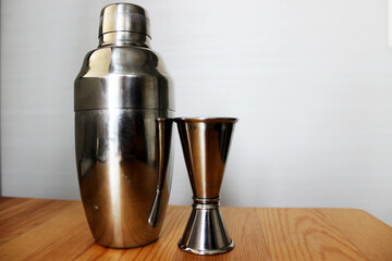 カクテル　シェーカー