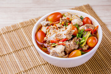 Hot and sour pork bone soup