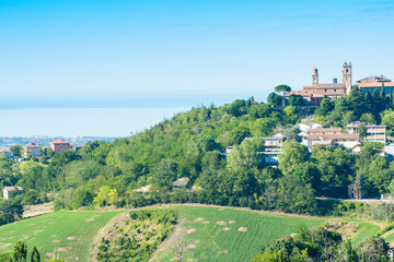 Saludecio (Rimini) con vista mare