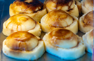 Cakes, pastries, sweets, pastries and chocolates