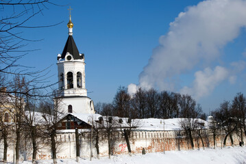 Fototapeta na wymiar Old monastery. Architecture of Vladimir city, Russia. 