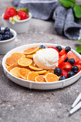 Sweet pancake cereals with berries