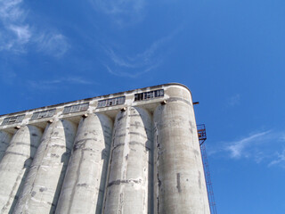 Old Grain Silo at Pier 90