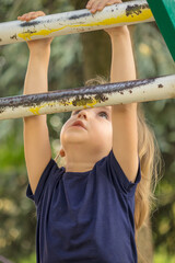 Fototapeta premium play in the park