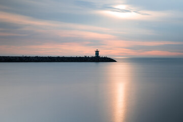 Fototapeta premium Sunset over the harbour 