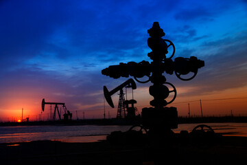 Obraz premium Oil pumps. Oil industry equipment.