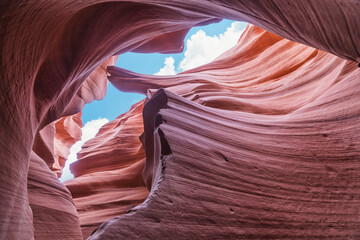 Interior de Antelope Canyon en Estados Unidos