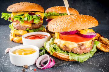 Tasty grilled homemade cheeseburgers