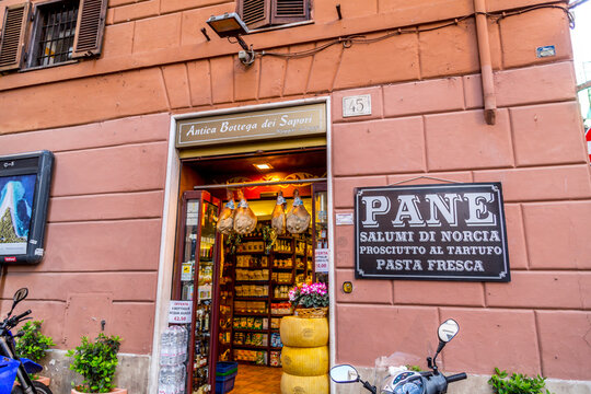 Store Front Of A Deli Shop In Rome