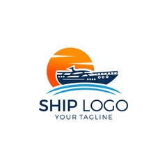 Fototapeta na wymiar Ship Logo Template Vector Illustration
