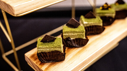 Matcha cheesecake in set