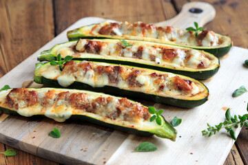 überbackene zucchini