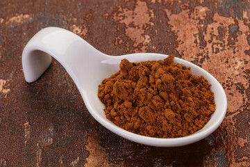 Cocoa powder in the bowl