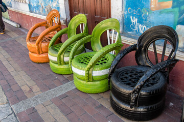 Old tires are recycled and reused to create nice garden chairs, in Guano, near Riobamba © Stefano 