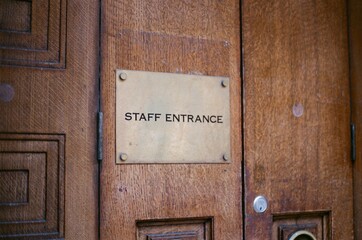 Obraz premium coronavirus empty city centre street in the city of birmingham 