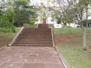 Escadaria e fachada da belíssima Igreja Luterana Três Reis Magos, de 1898, na Rua Julio Kunz, Hamburgo Velho, Novo Hamburgo/RS, Brasil.