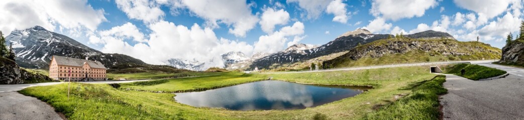Simplonpass mit Hospiz, Gebirgspass im Kanton Wallis, Schweiz, schweizer Alpen, Landschaftspanorama, Banner
