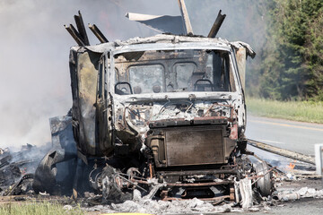 Tractor trailer burned