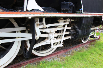Steam engine and crank mechanism of an steam locomotive 3
