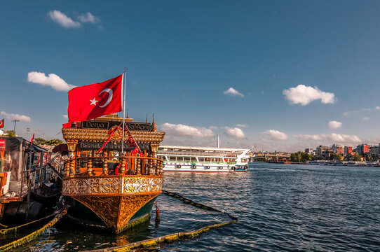 Fisnd and bread boats in Eminonu, Istanbul