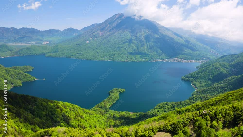 Poster 新緑の男体山と中禅寺湖空撮