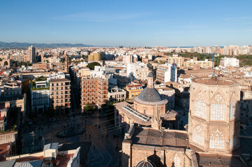 Fototapeta na wymiar Valencia old town cityscape and Valencia Cathedral aerial view seen from Torre del Micalet