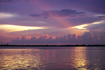 Fototapeta premium Sunset across the Tonle Sap Lake in Cambodia