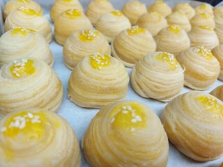 Dessert Moon cake, Chinese Puff Pastry, Bean cake with salted egg yolk, Thai cake mung bean and egg cake